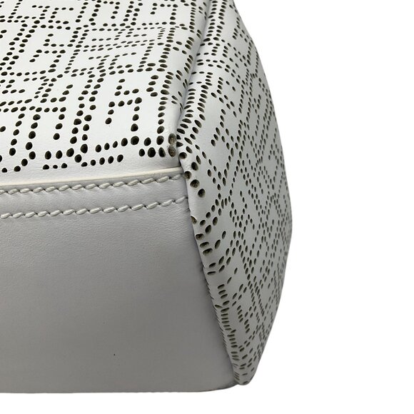 Givenchy Ivory Pandora Goat Leather Small Bag - Picture 11 of 16